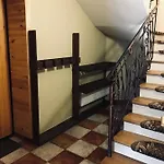 Dom wakacyjny артемів двір