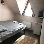 Dom wakacyjny артемів двір
