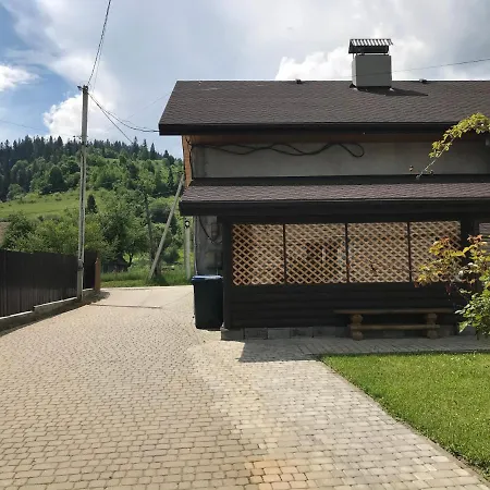 артемів двір Holiday home Slavske