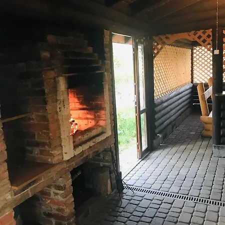 артемів двір
