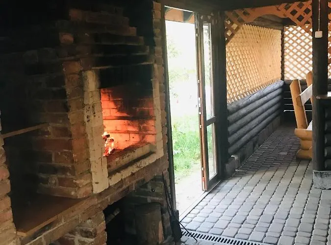 артемів двір
